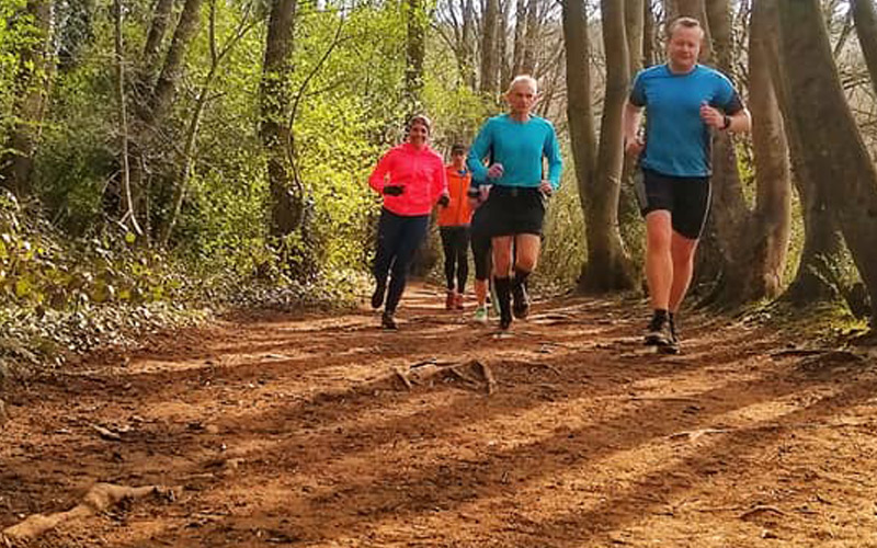 SHEFFIELD RUNNING CLUB Run, race and play the Sheffield Running Club way